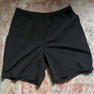 Lululemon Pacebreaker Short Size Medium (Like new)